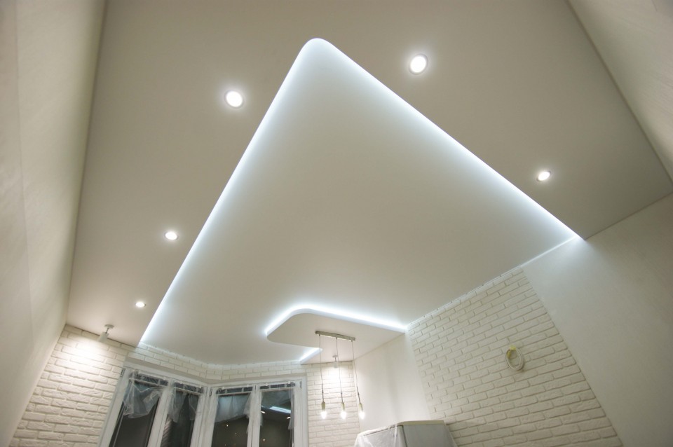 Заказать парящие натяжные потолки в г. Агириш